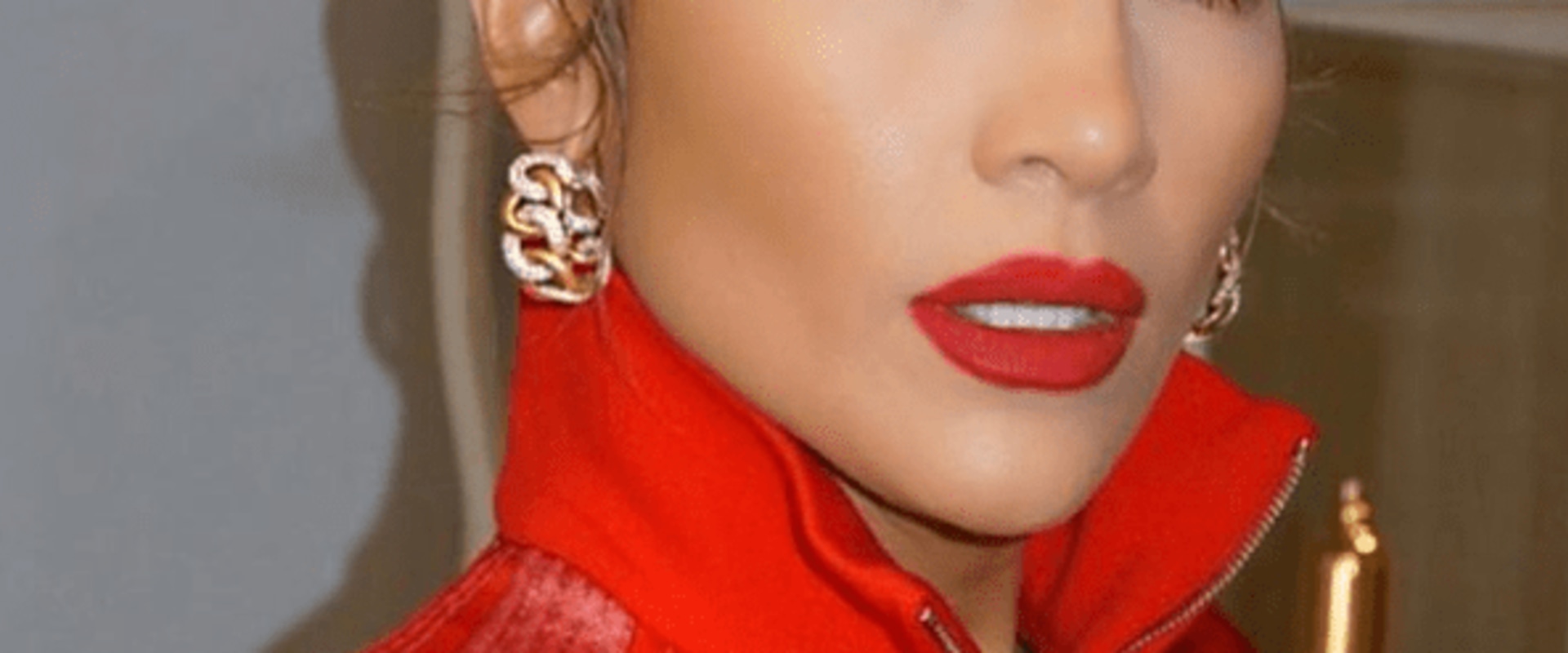 How to Get JLo's Flirty Lashes and Other Celebrity Eyelash Tips