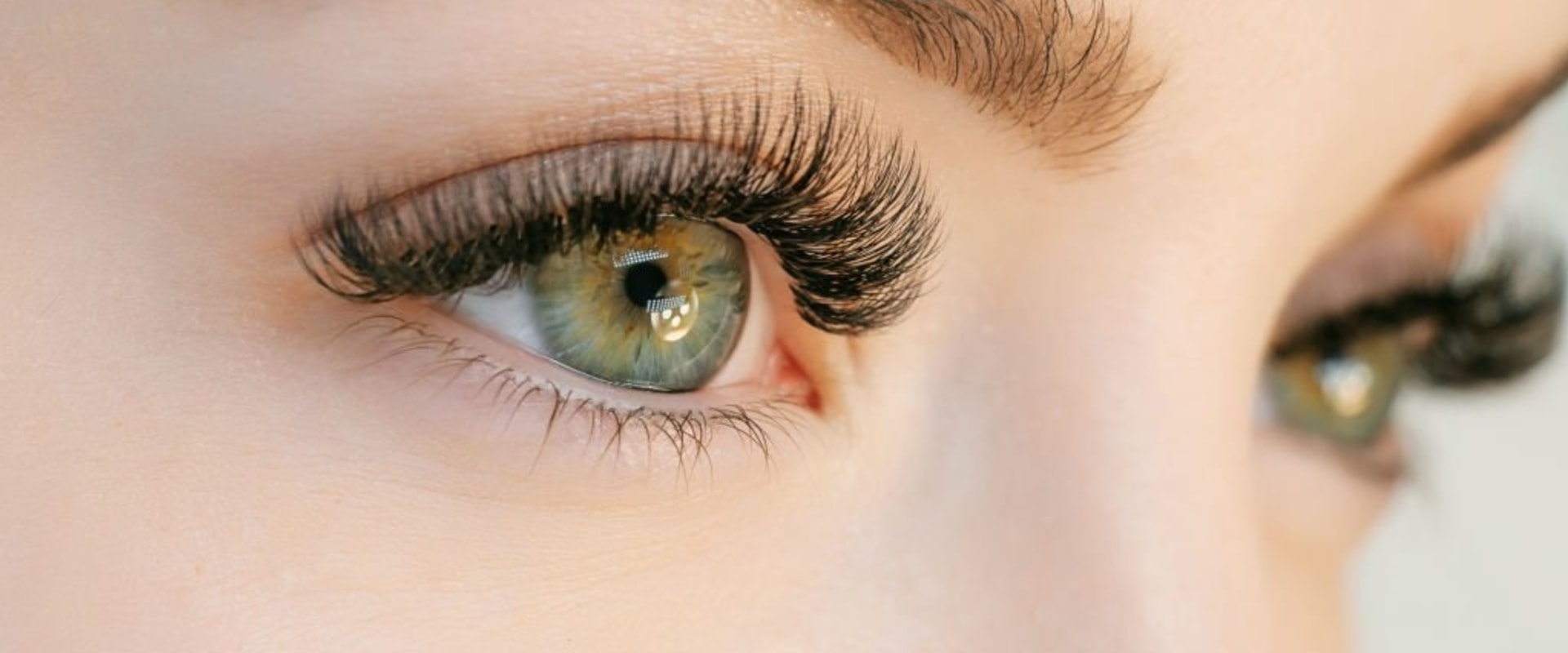 How Long Do Eyelash Extensions Last After Infills?