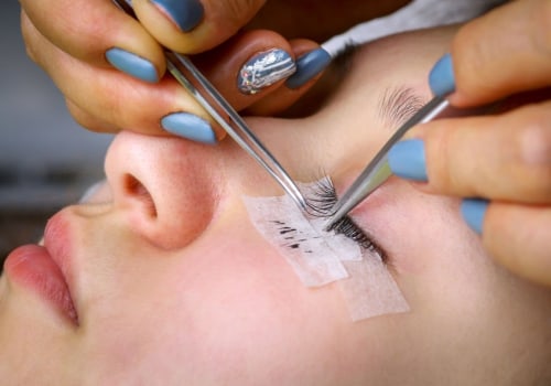 What Causes Eyelash Extensions to Fall Out on the First Day?