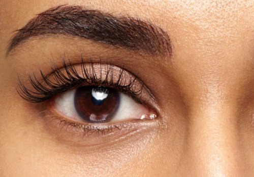 Can Eyelash Extensions Feel Uncomfortable?